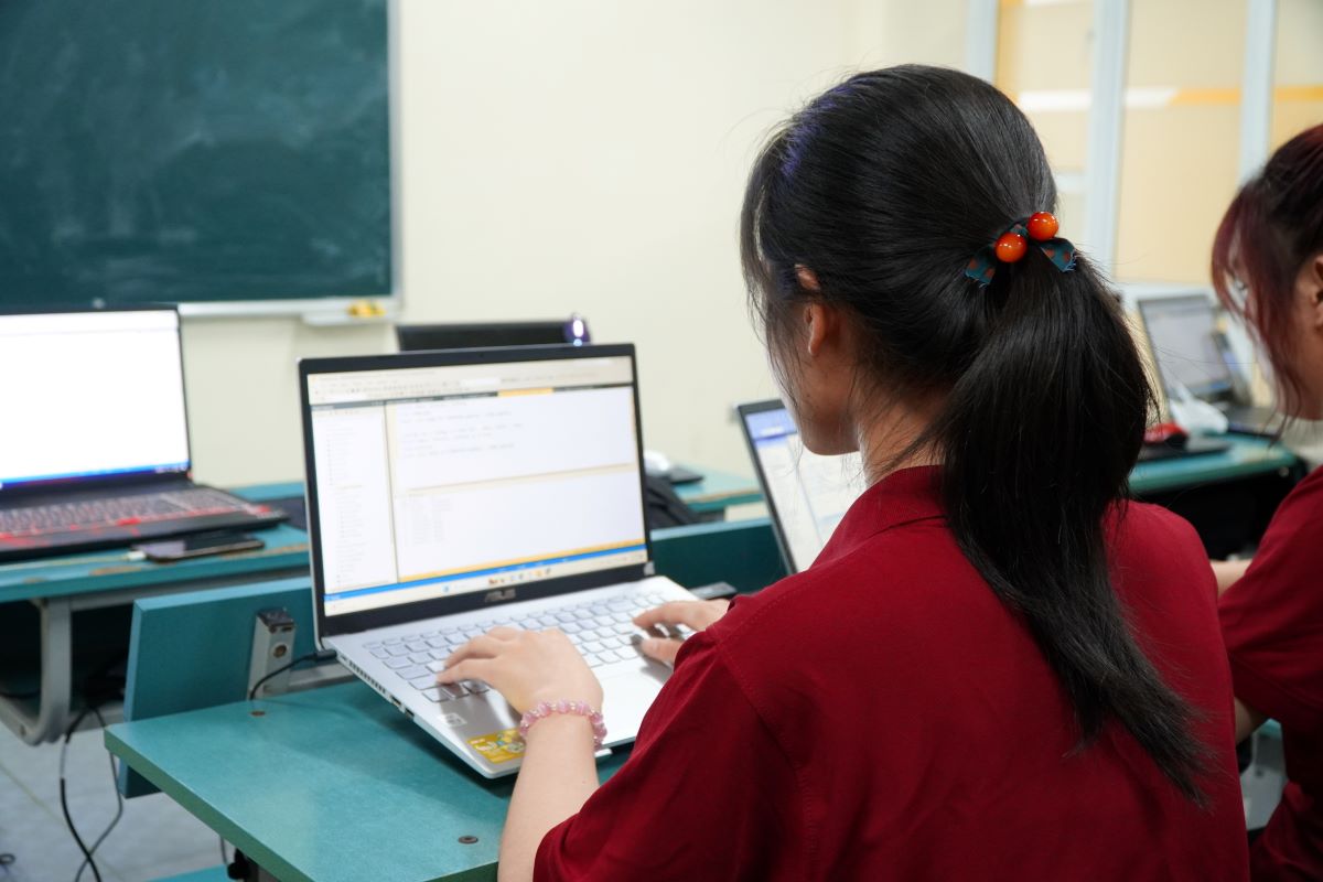 Ngành Lập trình máy tính học trường chất lượng nhất tại Hà Nội