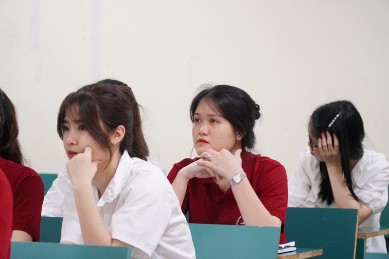 Đối tượng học ngành tiếng Hàn Quốc