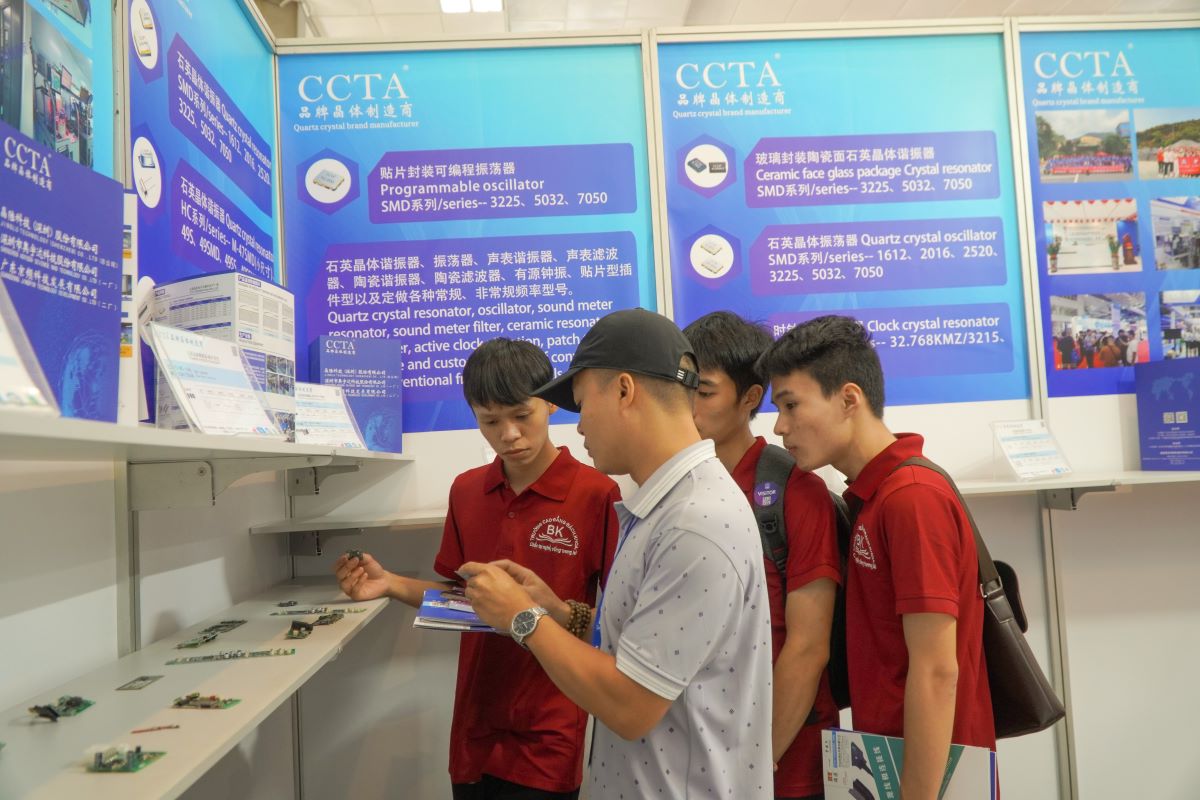 Sau khi tốt nghiệp sinh viên ngành Điện lạnh có cơ hội liên thông chính quy hệ Quốc tế tại Đại học Công nghệ Quốc gia Chin-Yi (Đài Loan)